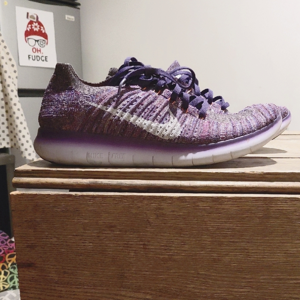 Nike Women's Purple Gradient Sneakers
